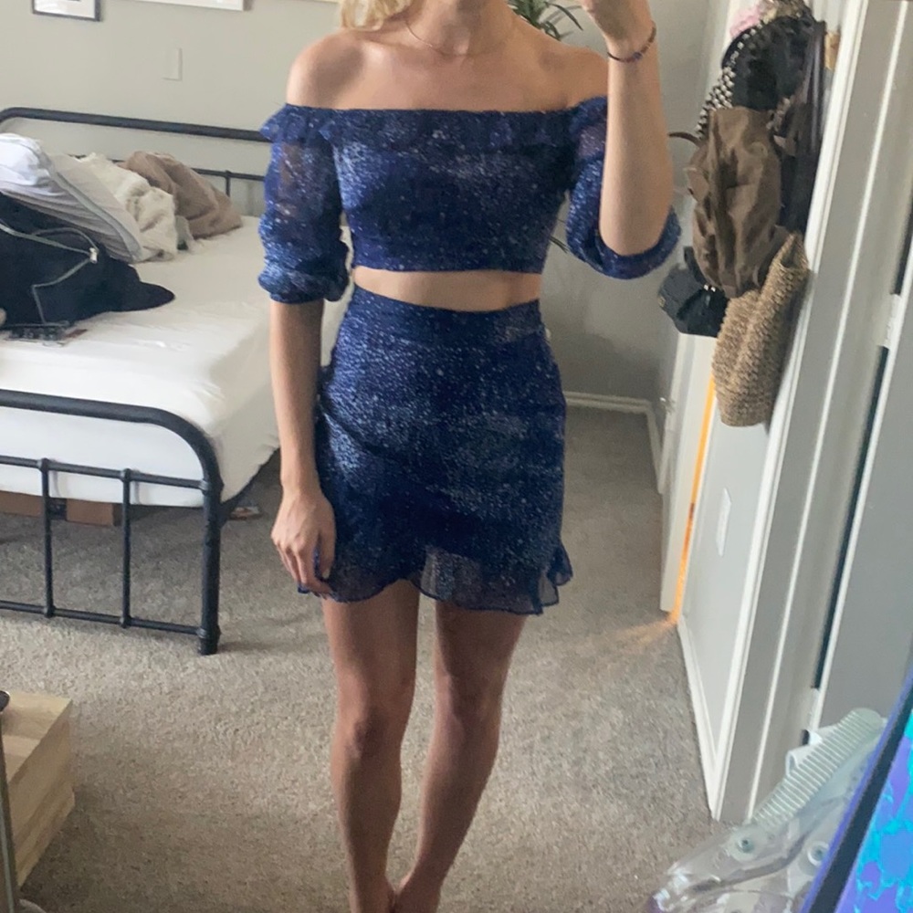 Revolve Set - image 1